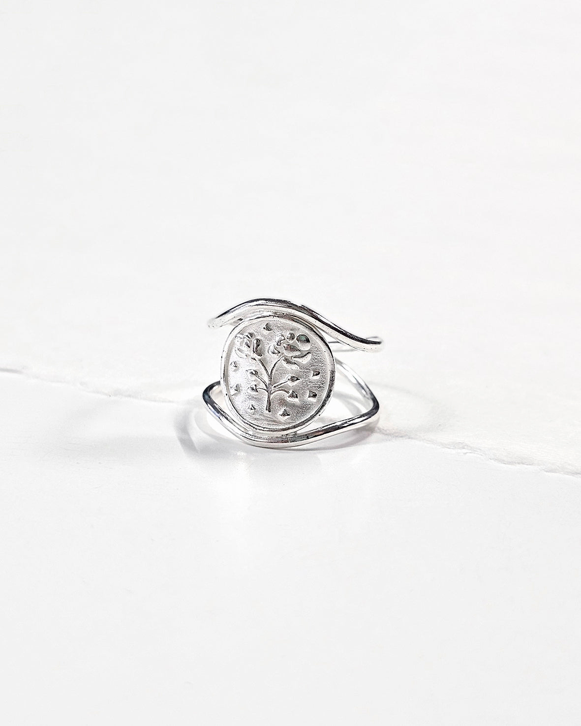 Fleur Coin Ring