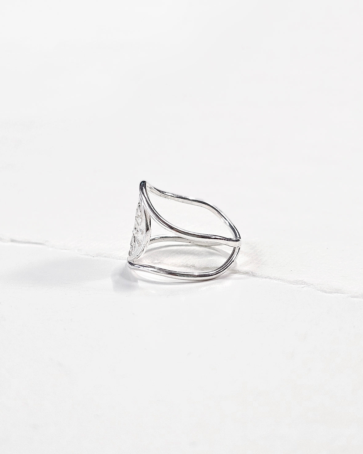 Fleur Coin Ring