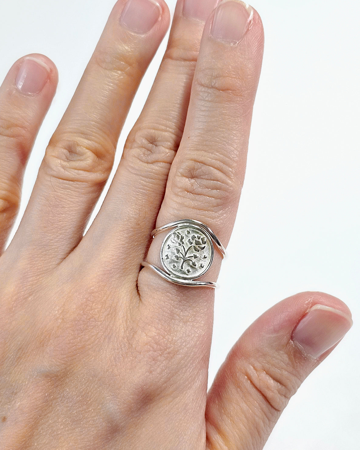 Fleur Coin Ring
