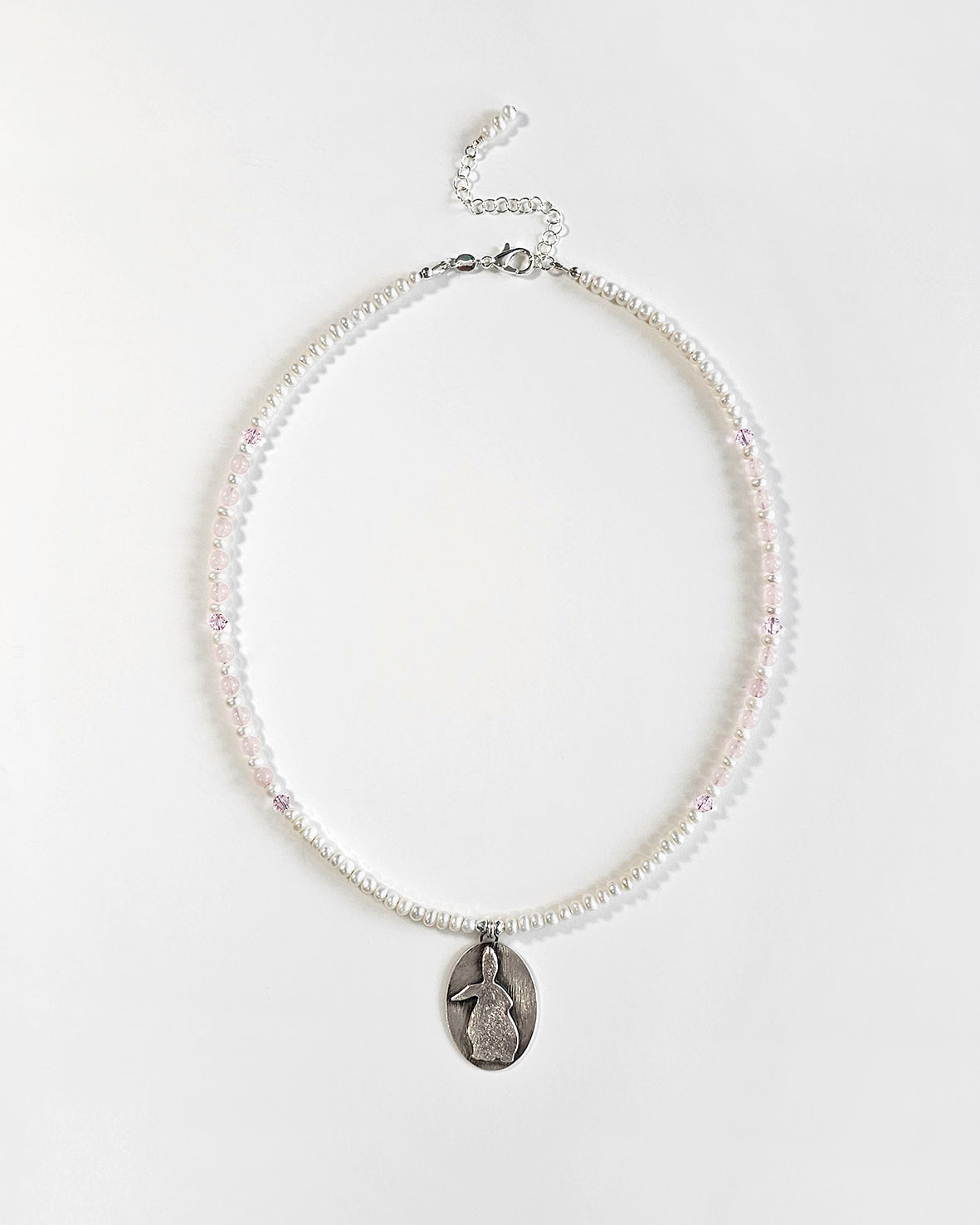Rabbit Cameo Pearl Necklace