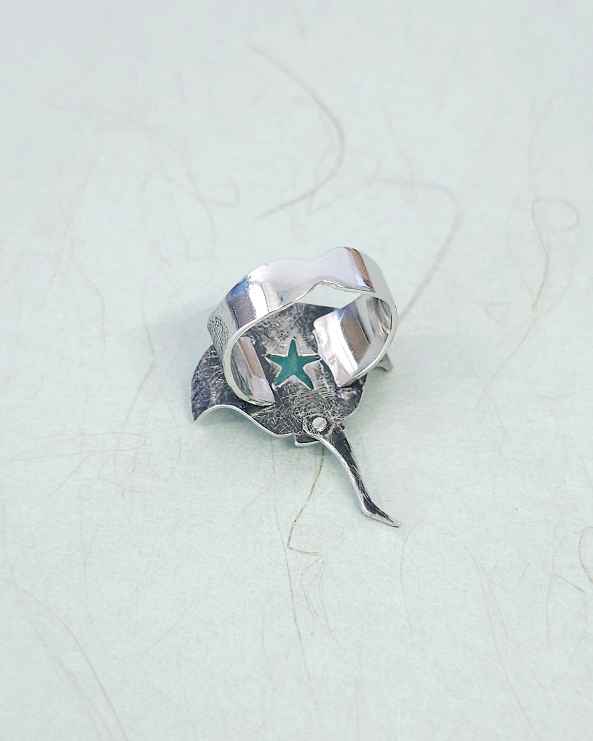 Starback Stingray Ring